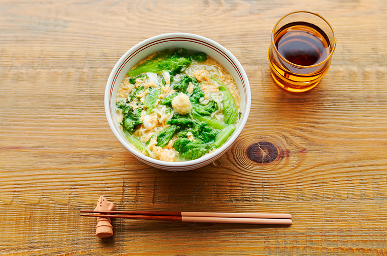 レタスと卵の生姜ラーメン